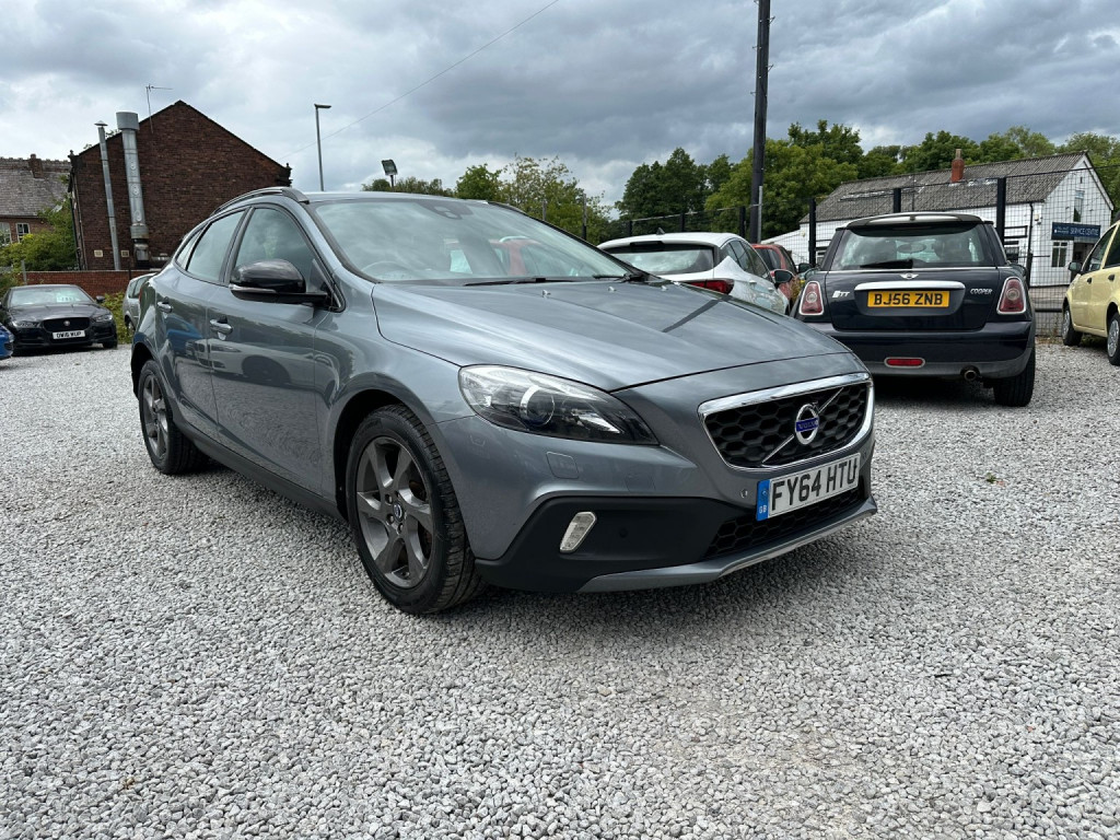2014 Volvo V40 CROSS Country